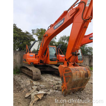 Excavatrice Doosan DH220 fabriquée en Corée